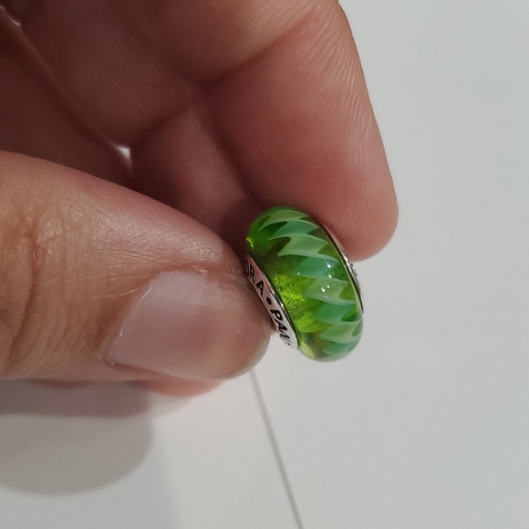 Pandora Jewelry - Pandora green murano glass bead